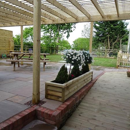 Garway Moon Inn Екстериор снимка