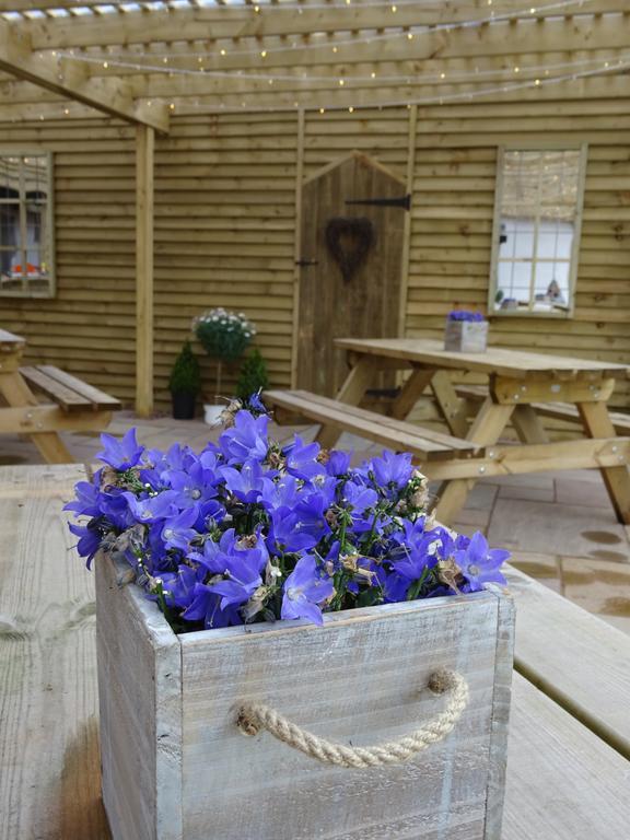 Garway Moon Inn Екстериор снимка